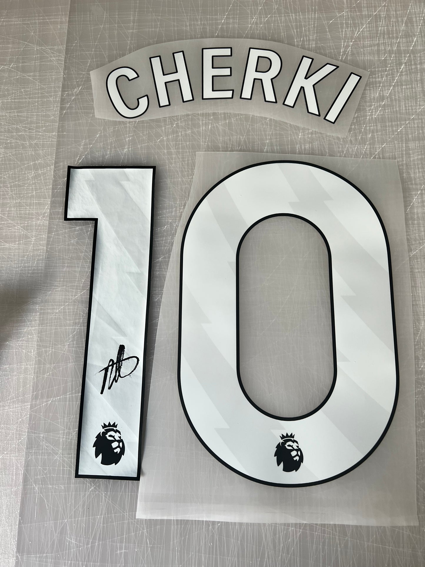 Rayan Cherki Signed number/shirt
